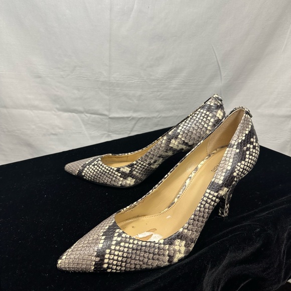 Michael Kors Snake Skin High Heel pumps size 8.5 shoe - Picture 10 of 10